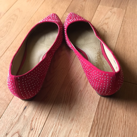 Aldo Red Suede Silver Studded Pointy Toe Flats | Size 8.5 - Picture 3 of 12